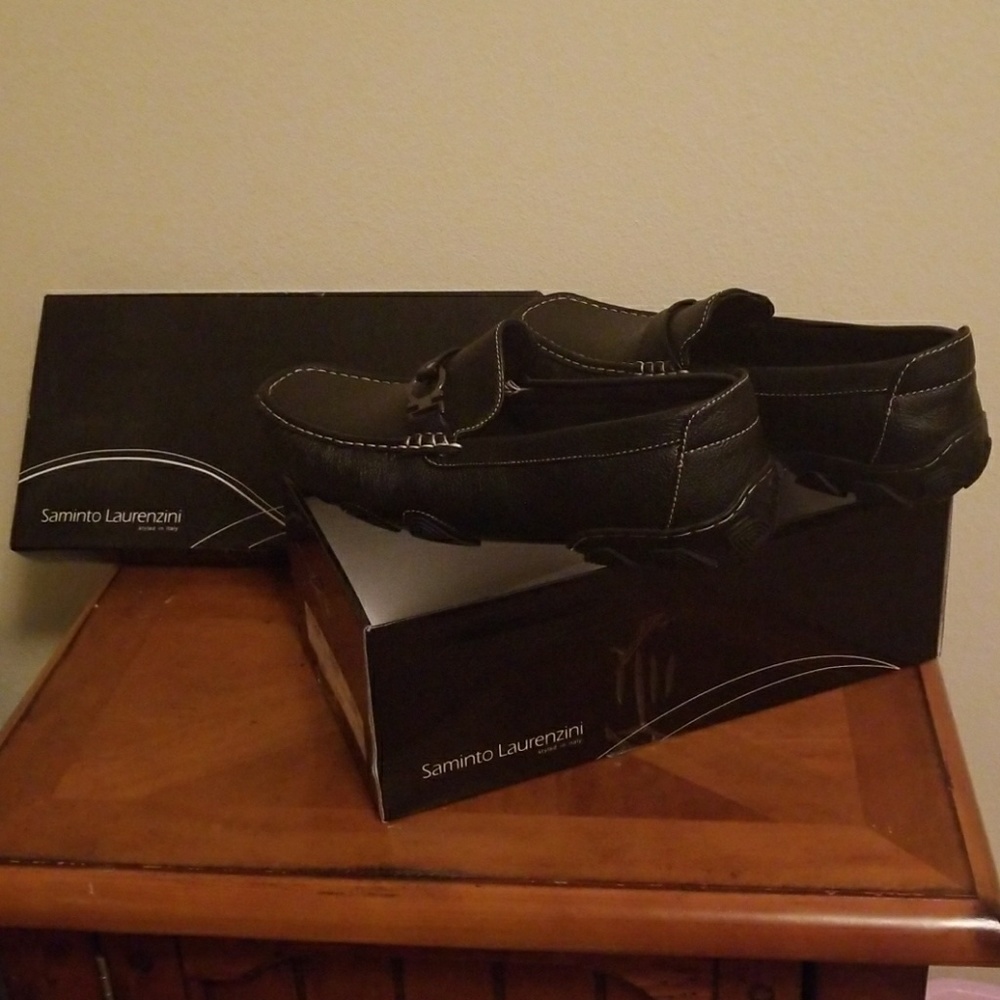 Shoe